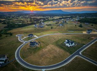 2765 Huntington Springs Dr, Harrisonburg, VA