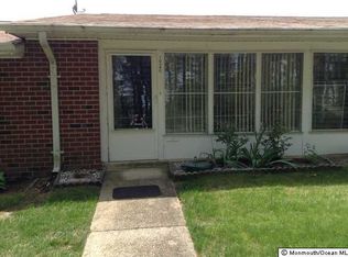 1034C Aberdeen Dr, Lakewood, NJ