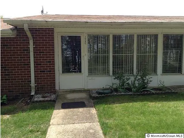 1034C Aberdeen Dr photo 1