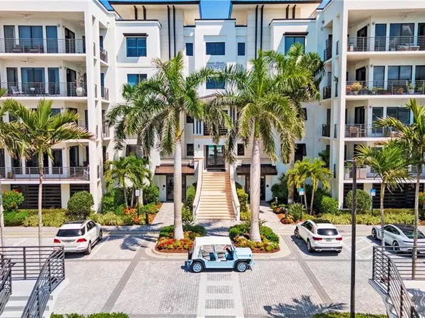 1111 Central AVE #207, NAPLES, FL 34102