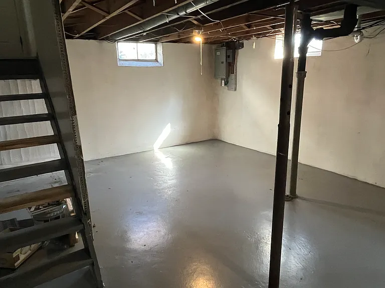 124 Alice Ave — Photo 14