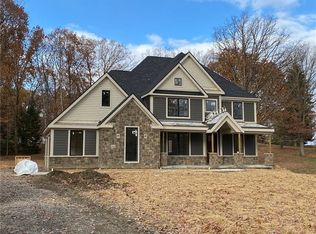 6943 Crider Rd, Mars, PA 16046