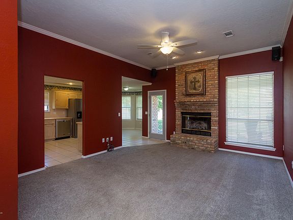 4th image of 2502 Audrey Ln