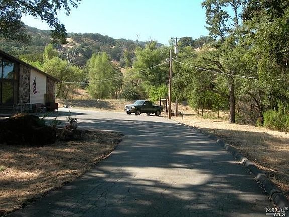 3rd image of 6909 Pleasants Valley Rd