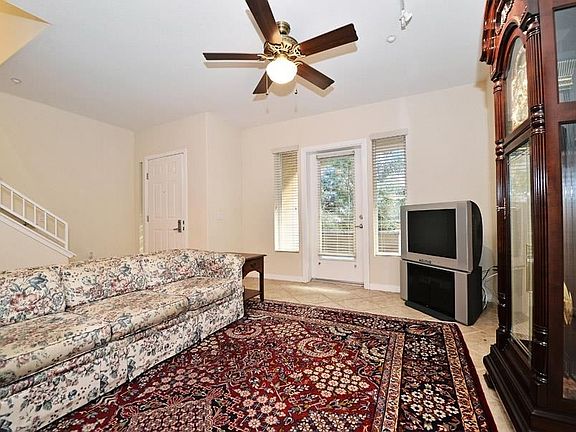 3rd image of 301 W G St Unit 122