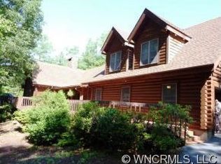 968 Cherrywood Ln, Pisgah Forest, NC 28768