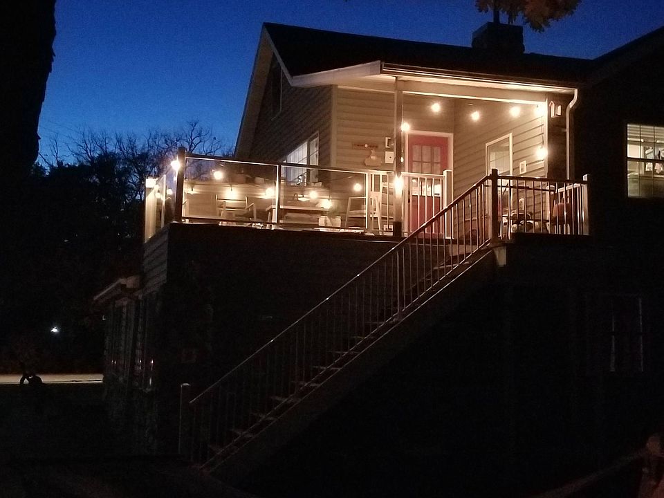 1st image of 2593 Lake Ave #2