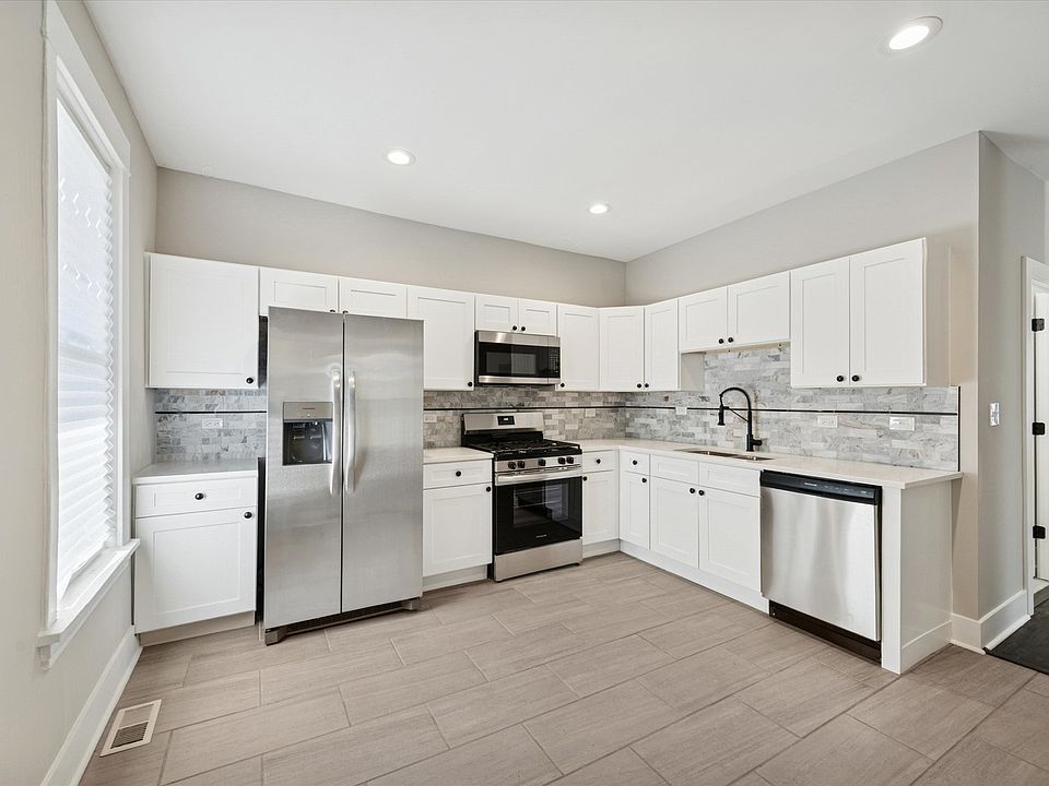 2nd image of 4845 W Potomac Ave Floor 2