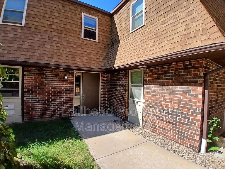 1302 E T C Lea Rd #T — Photo 12