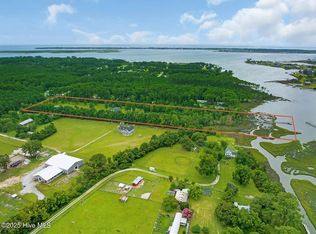 200 Pigott Rd, Gloucester, NC 28528