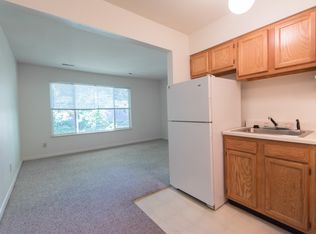 509 E 10th St #8, Bloomington, IN 47408