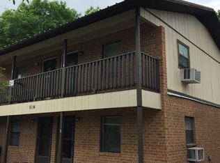 514 N Bauer St APT 3, Seguin, TX 78155