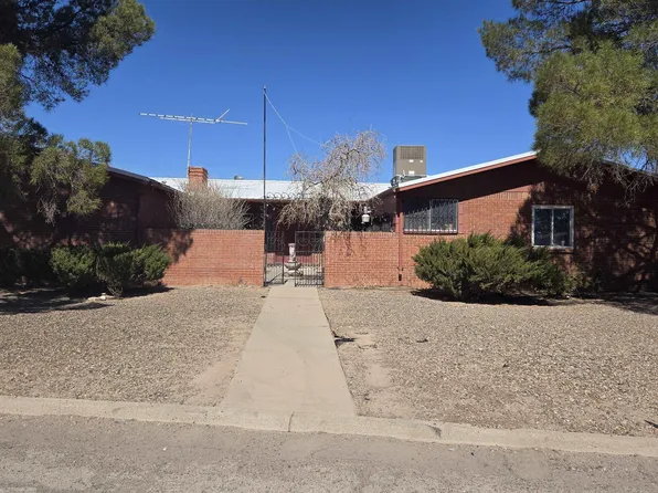 1821 S Santa Clara St, Deming, NM 88030