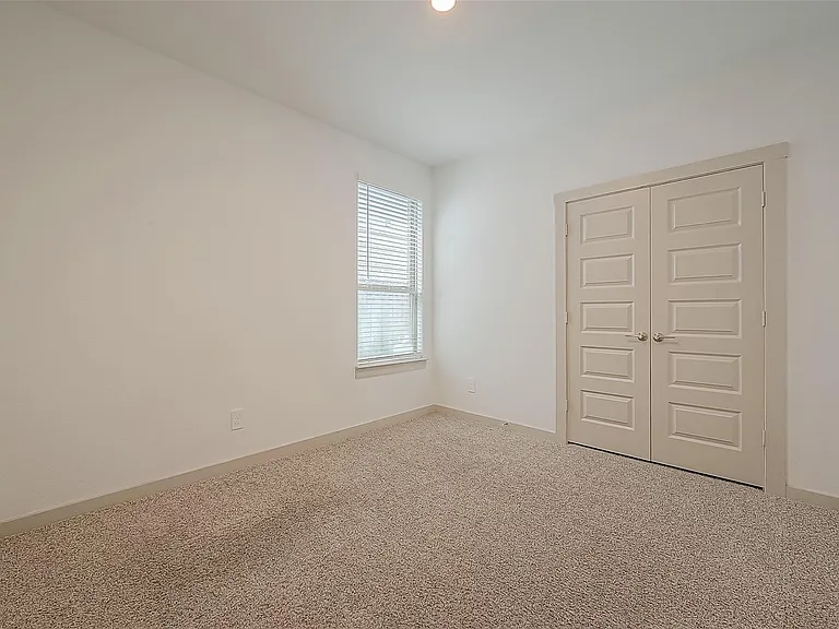 29326 Red Rocks Park Dr — Photo 11