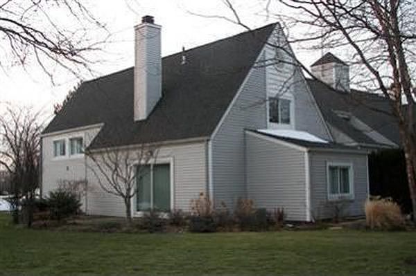 1st image of 315 Yorktown Pl
