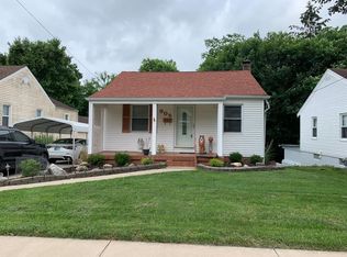 905 Nowlin Ave, Greendale, IN