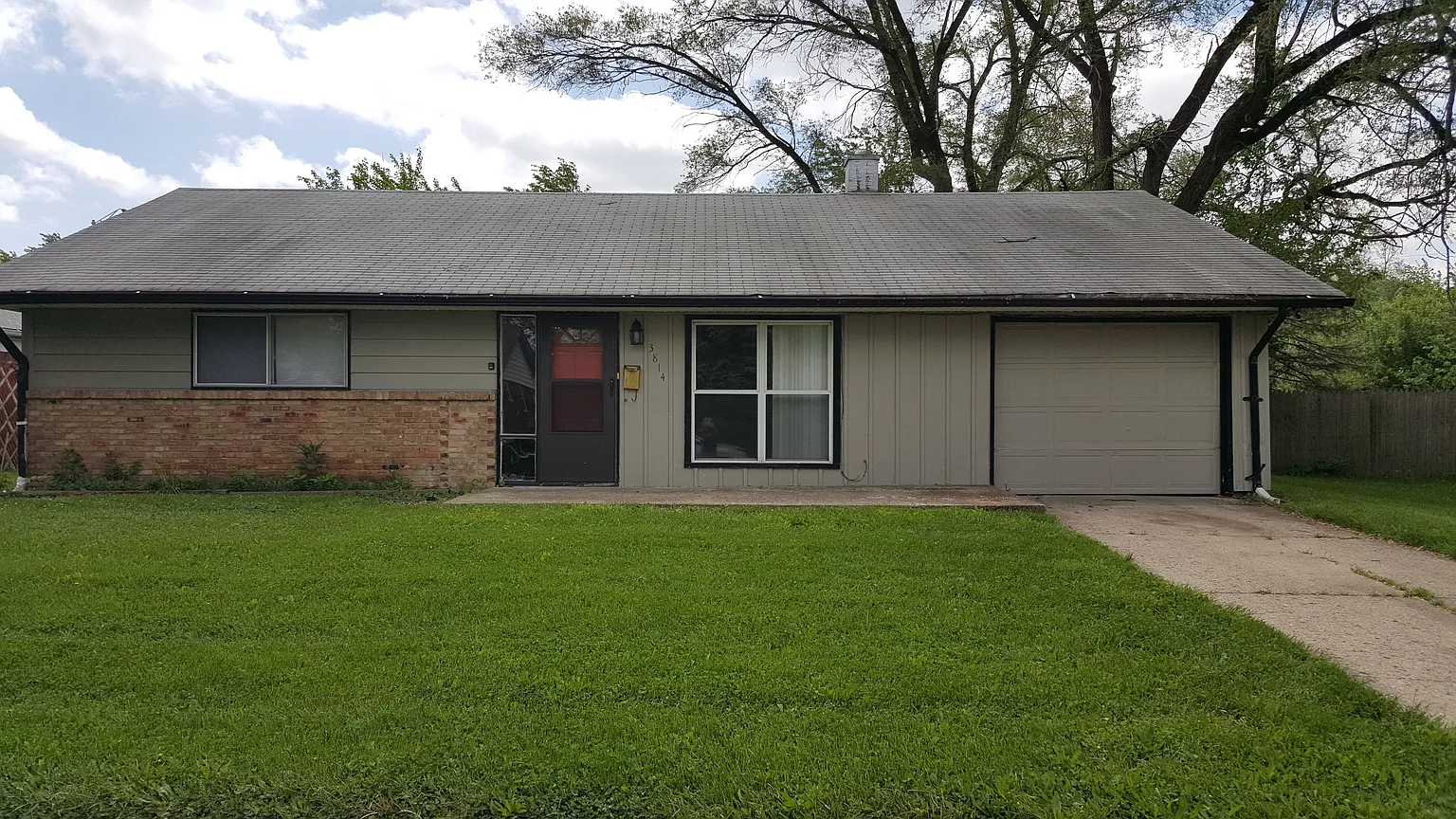 3814 Esquire Pl photo 1