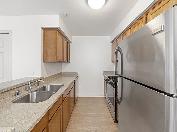 4th image of 3321 Mentone Ave Unit 3