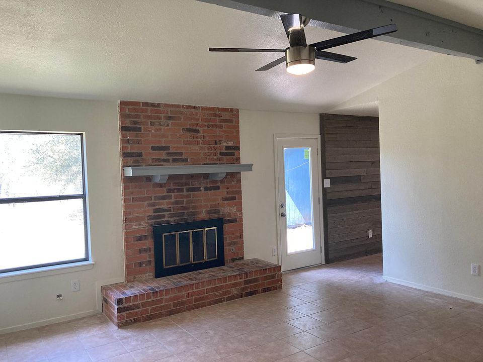 1st image of 2207 Donna Dr