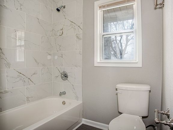 5th image of 3108 S Erin Ln