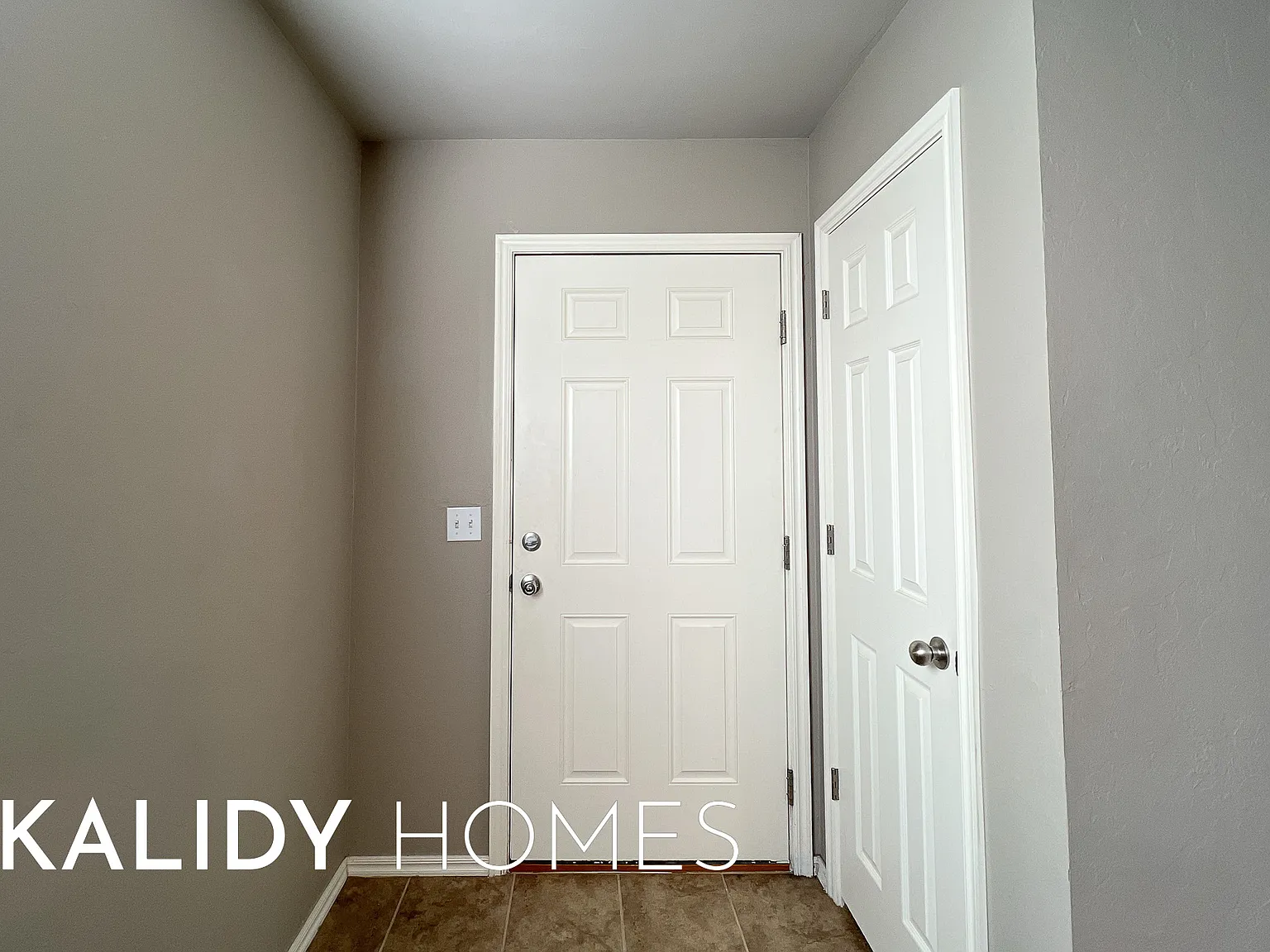 7804 Bennie Terrace - 1 — Photo 2