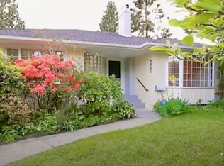 3593 Edgemont Blvd, North Vancouver, BC V7R 2P6