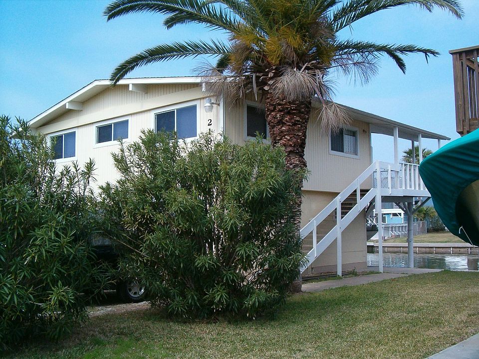 canal home