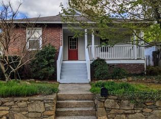 100 Gibbs St, Swannanoa, NC 28778