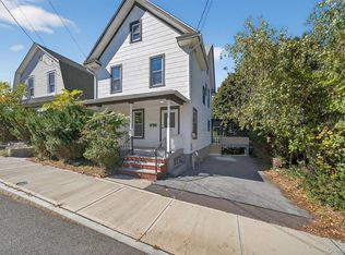 26 Ridge St, Middletown, NY 10940