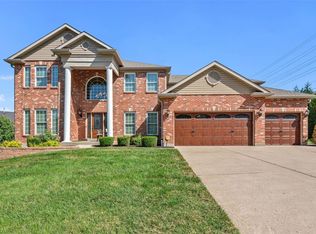 3001 Cross View Est, Saint Louis, MO 63129