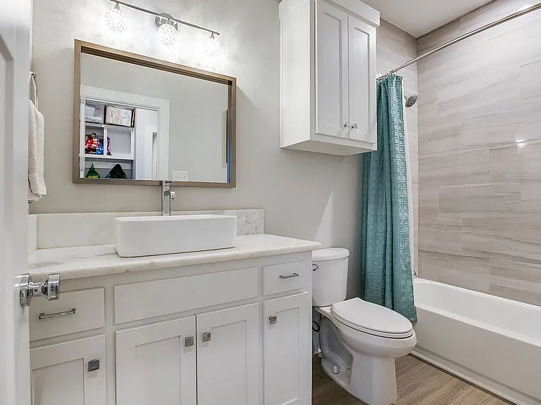 2610 Oak Hills Trl — Photo 18