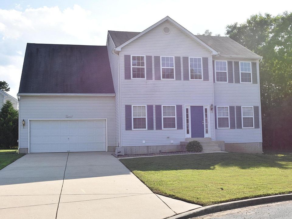 Outside on the cul-de-sac