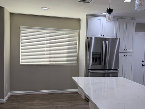 2nd image of 15241 Dorian St
