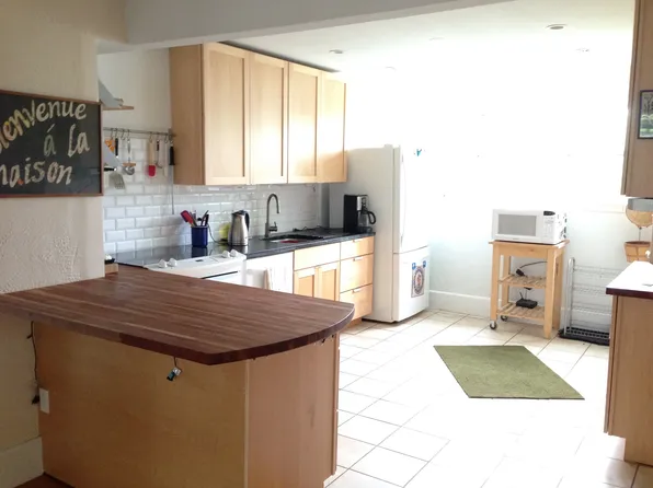 5 Prospect St, Lebanon, NH 03766