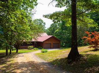 Davis Dairy Rd, Philadelphia, TN 37846