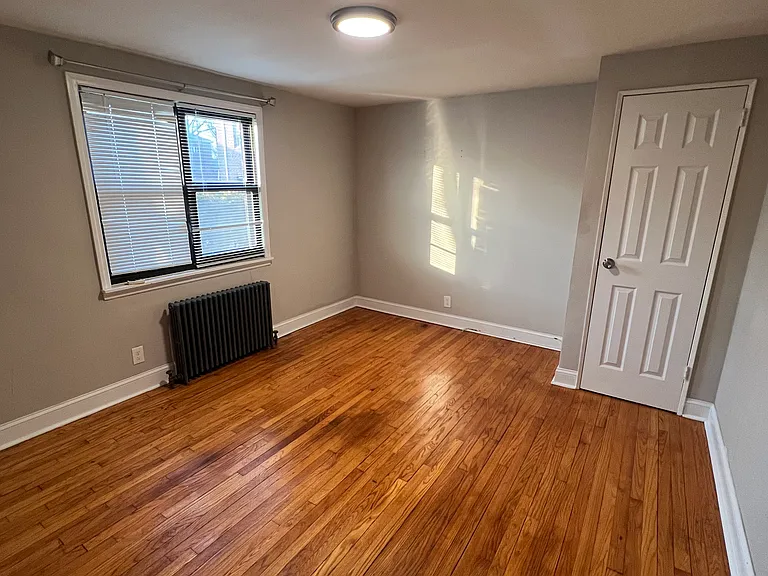 5 Arcadia Rd — Photo 3