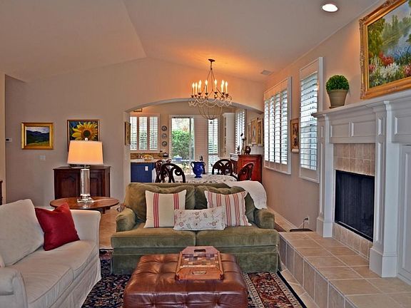3rd image of 5304 Orchard Park Ln