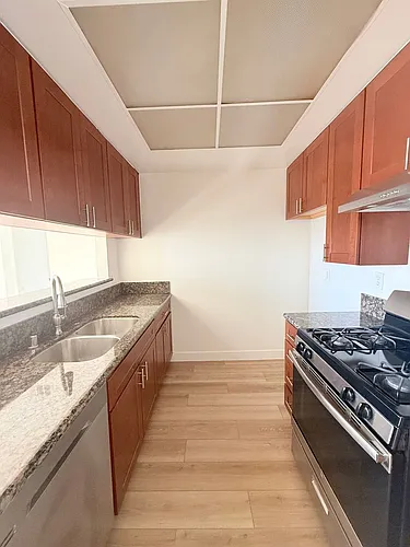 Floor plan 404