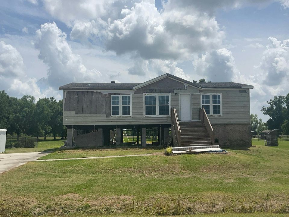 1st image of 154 Treasure Dr