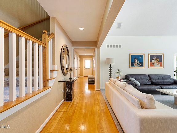5th image of 7559 Peachtree Ln