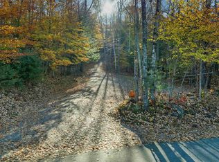 383 River Road, Dorchester, NH 03266