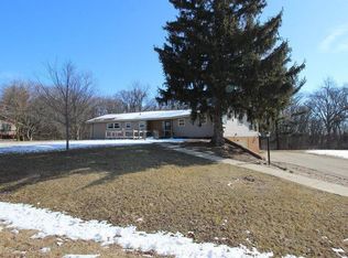 2321 Chelsea Ave, Freeport, IL 61032