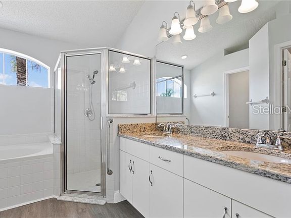 5th image of 8907 Eastman Dr