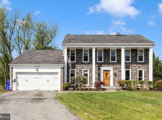 17104 Laburnum Ct, Rockville, MD 20855