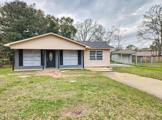 7205 Malibar Ln, Biloxi, MS 39532