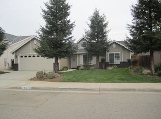 1792 E Turnberry Ave, Fresno, CA 93730