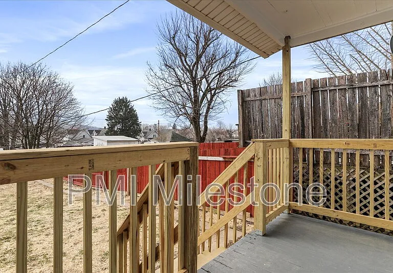 16 Woods Ln — Photo 35