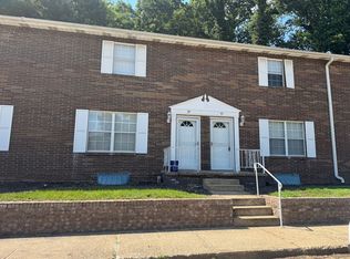 41 Campbell Dr, Parkersburg, WV 26104