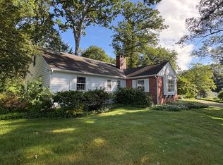 35 Marwick Mnr, New Milford, CT 06776