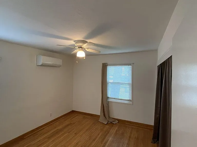 1414 San Carlos Ave — Photo 91